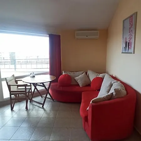 Apartment Karolina Complex Privat 49 *